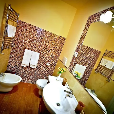 Konukevi Relais Cavour 4*