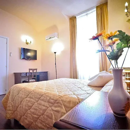 Relais Cavour 4* ローマ